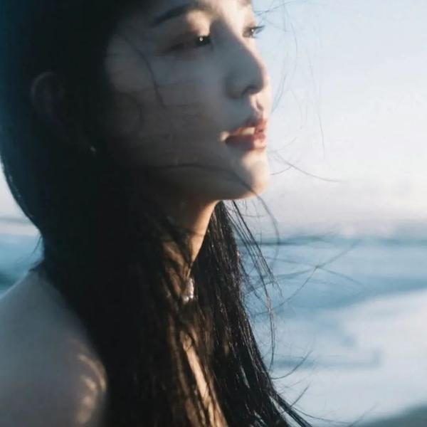 32颗药丸:我姐姐的自杀